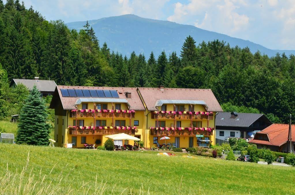 Gaestehaus Goetz Drobollach am Faakersee Zewnętrze zdjęcie